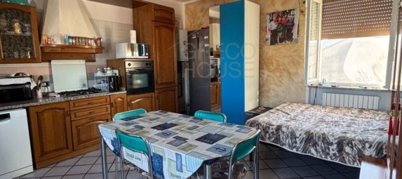 Квартира с 3 спальнями в Бусто Арсицио, Италия № 363523 11