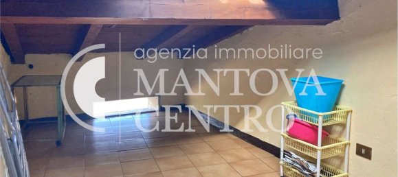 2 rooms Apartment in Mantua, Italy No. 240107 9