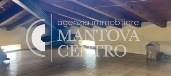 2 rooms Apartment in Mantua, Italy No. 240107 8