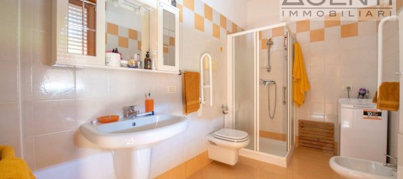 6 rooms Villa in Desenzano del Garda, Italy No. 232456 25