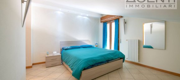 6 rooms Villa in Desenzano del Garda, Italy No. 232456 39