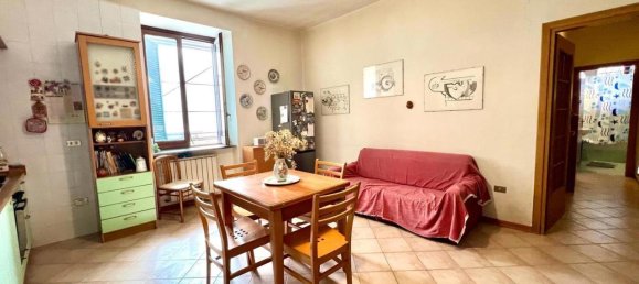 Apartamento de 3 divisões em Pozzuoli, Italy N.º 110568 4