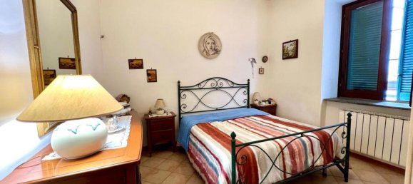 Apartamento de 3 divisões em Pozzuoli, Italy N.º 110568 9