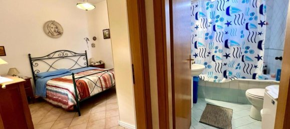 Apartamento de 3 divisões em Pozzuoli, Italy N.º 110568 12