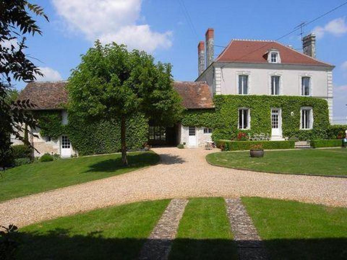 Casa T8 em Chatellerault, France N.º 26368