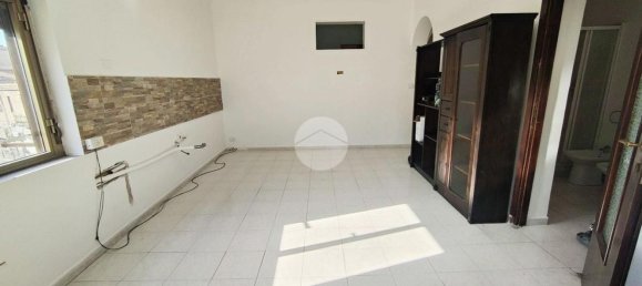 2 rooms Apartment in Palermo, Italy No. 278465 6