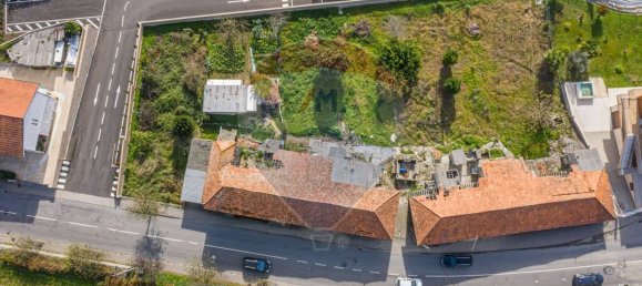 Edificio en Felgueiras, Portugal 401 m² No. 31510 2