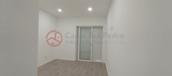 2 Schlafzimmer Villa in Barreiro, Portugal, Nr. 85765 31