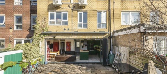 5 bedrooms House in London, United Kingdom No. 8673 18