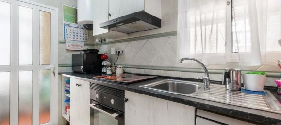 3 bedrooms Townhouse in Alicante, Spain No. 171482 5