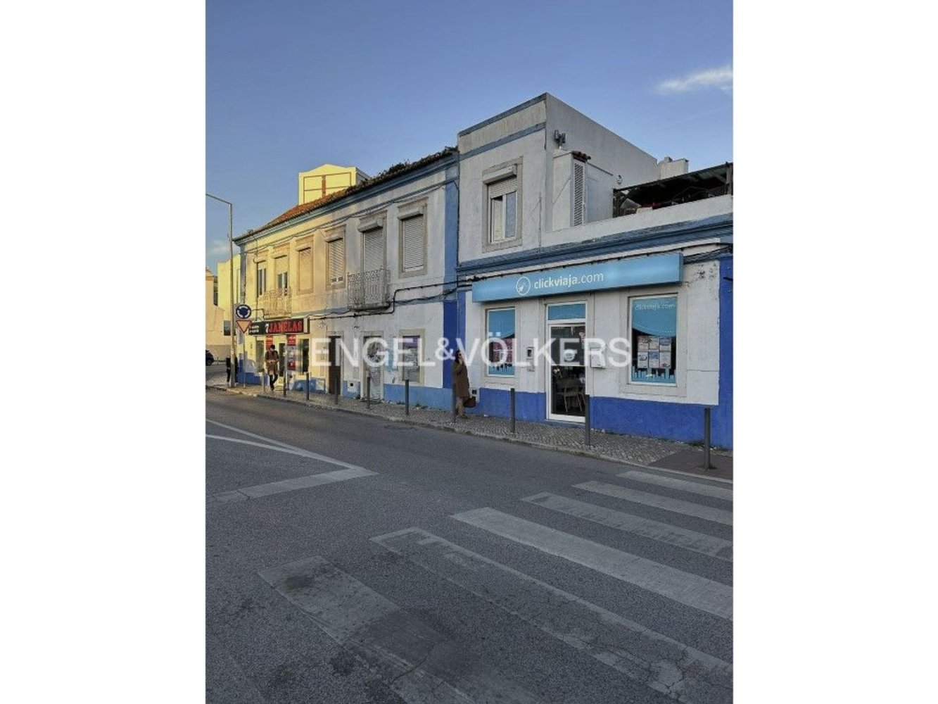  قطعة أرض في Setubal, Portugal 1462متر مربع رقم 136574