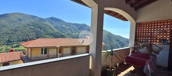 Apartamento de 2 dormitorios en Adrara San Martino, Italy No. 379474 10