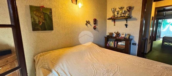 Apartamento de 2 dormitorios en Adrara San Martino, Italy No. 379474 14