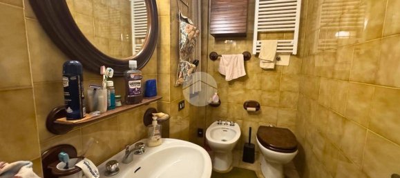 Apartamento de 2 dormitorios en Adrara San Martino, Italy No. 379474 26