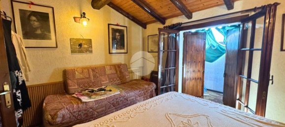 Apartamento de 2 dormitorios en Adrara San Martino, Italy No. 379474 20