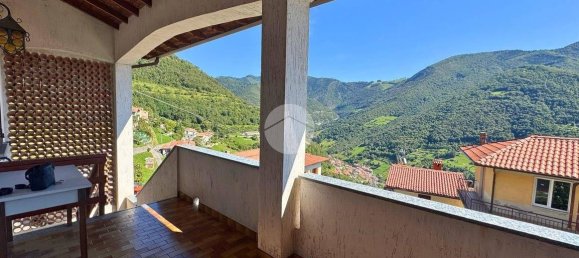 Apartamento de 2 dormitorios en Adrara San Martino, Italy No. 379474 16