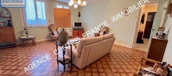 3 bedrooms Apartment in Bourges, France No. 238190 5