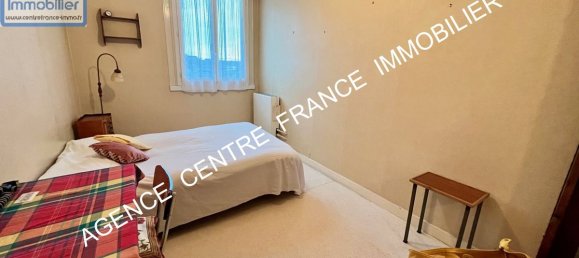 3 bedrooms Apartment in Bourges, France No. 238190 6