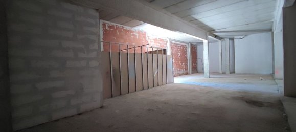 253m² Commercial property in Vitoria-Gasteiz, Spain No. 156258 6