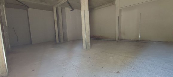 253m² Commercial property in Vitoria-Gasteiz, Spain No. 156258 4