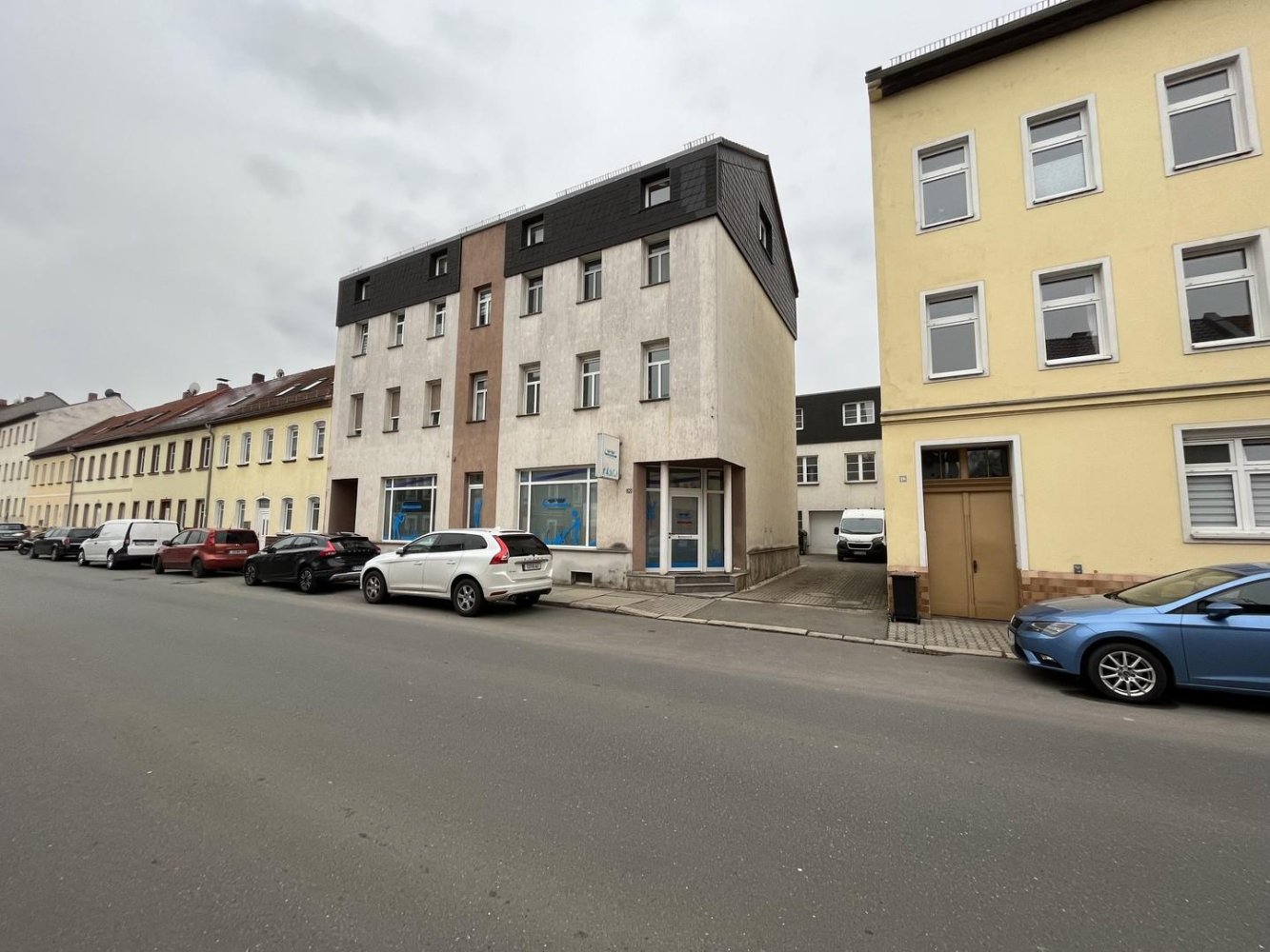 Bâtiment à Gera, Germany 871m² No. 283750