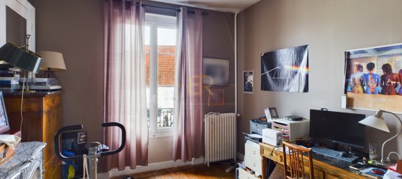 5 bedrooms House in Chevry-Cossigny, France No. 135800 11