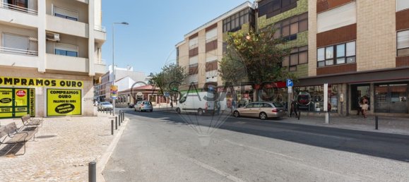 4 Schlafzimmer Wohnung in Barreiro, Portugal, Nr. 284350 33