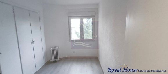 3 bedrooms Apartment in Collado Villalba, Spain No. 143137 9