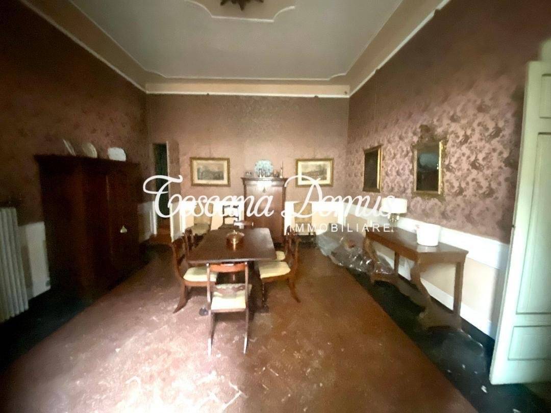 4 غرف نوم شقة في Siena, Italy رقم 227835