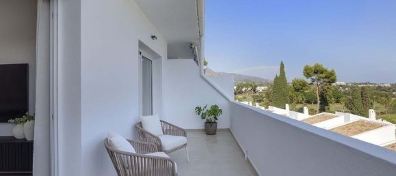 3 bedrooms Penthouse in Marbella, Spain No. 181087 10