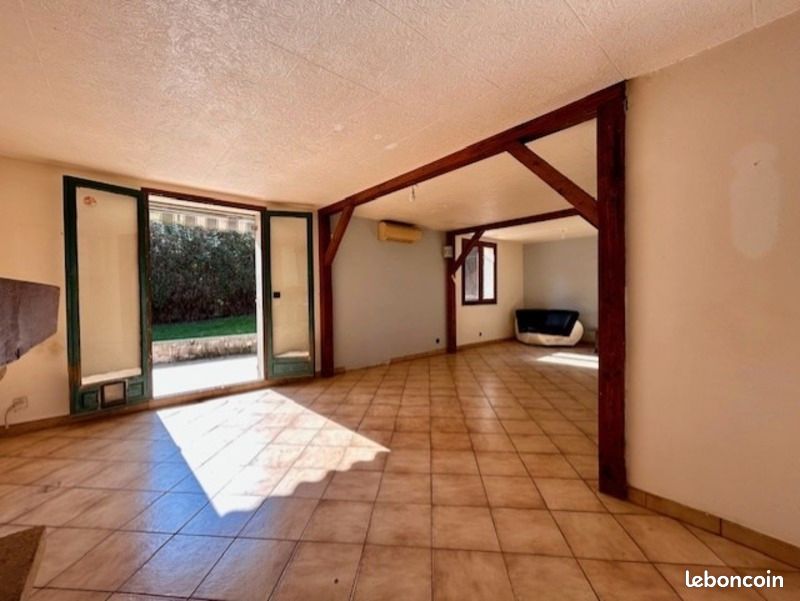 4 Schlafzimmer Haus in Noailles, France, Nr. 238110