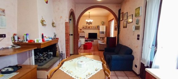 8 rooms House in Foiano della Chiana, Italy No. 228397 13