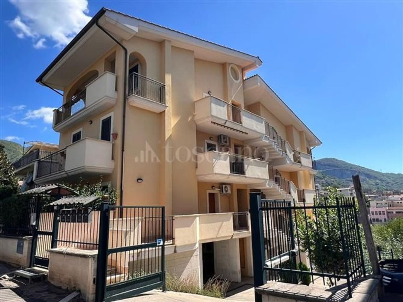 Квартира с 4 спальнями в Марчеллина, Италия № 377577