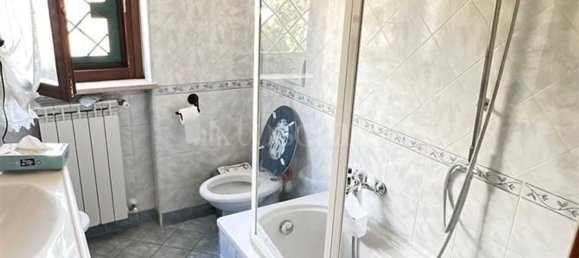 Квартира с 4 спальнями в Марчеллина, Италия № 377577 17