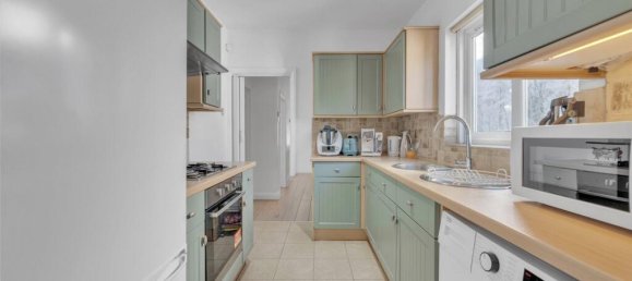 1 bedroom Maisonette in Kingsbury, United Kingdom No. 7868 5