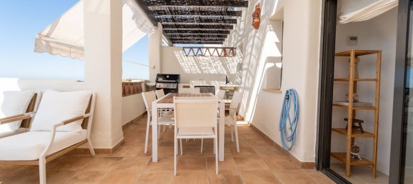 2 Schlafzimmer Penthouse in Estepona, Spain, Nr. 135118 37
