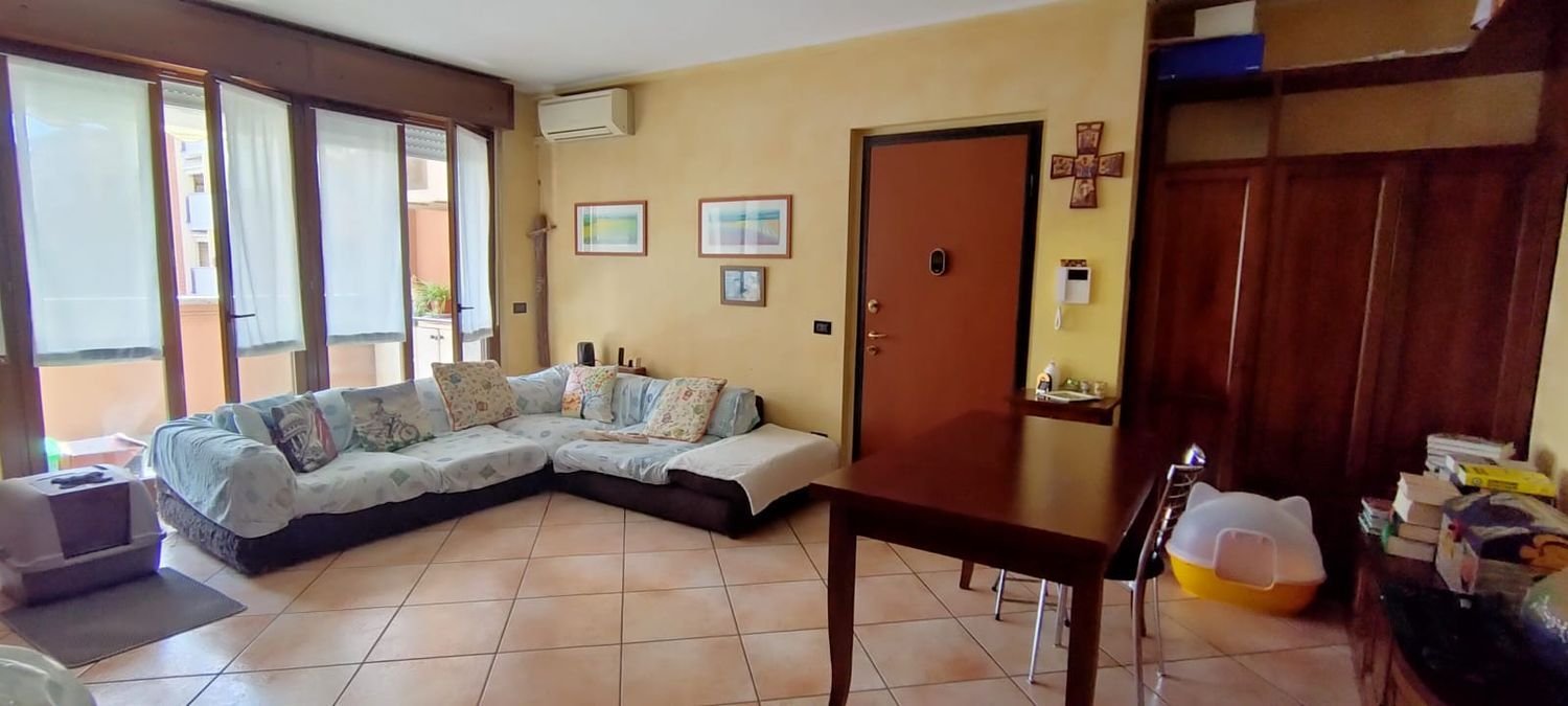 3 غرف نوم شقة في Cormano, Italy رقم 394579