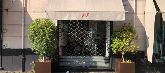 40m² Commercial property in Genoa, Italy No. 35797 2