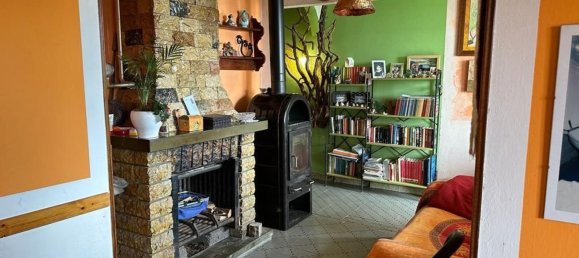 8 rooms Villa in Fosdinovo, Italy No. 134653 12