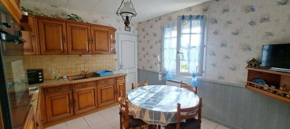 2 bedrooms House in Mayenne, France No. 302192 3