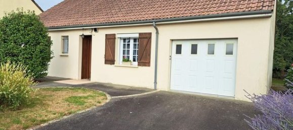 2 bedrooms House in Mayenne, France No. 302192 2