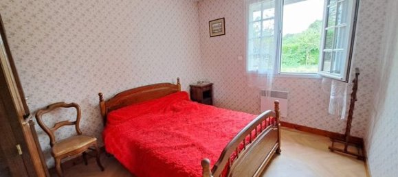 2 bedrooms House in Mayenne, France No. 302192 5