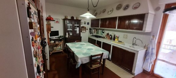 8-salle Appartement à Monteriggioni, Italy No. 76835 7