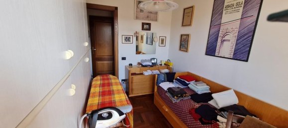 8-salle Appartement à Monteriggioni, Italy No. 76835 13