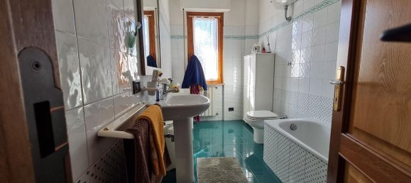 8-salle Appartement à Monteriggioni, Italy No. 76835 21