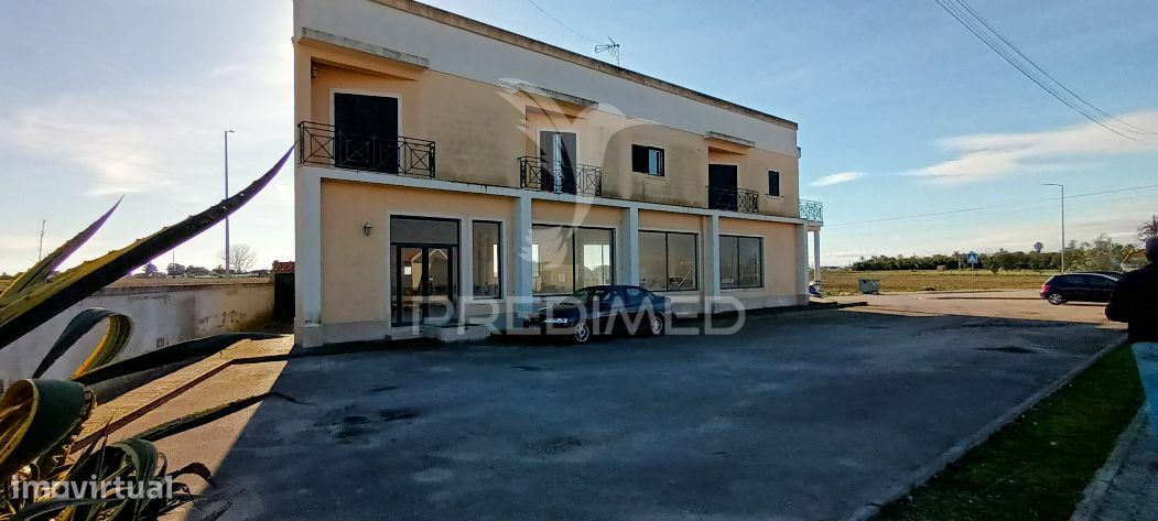 9 bedrooms Building in Salvaterra de Magos, Portugal No. 167891