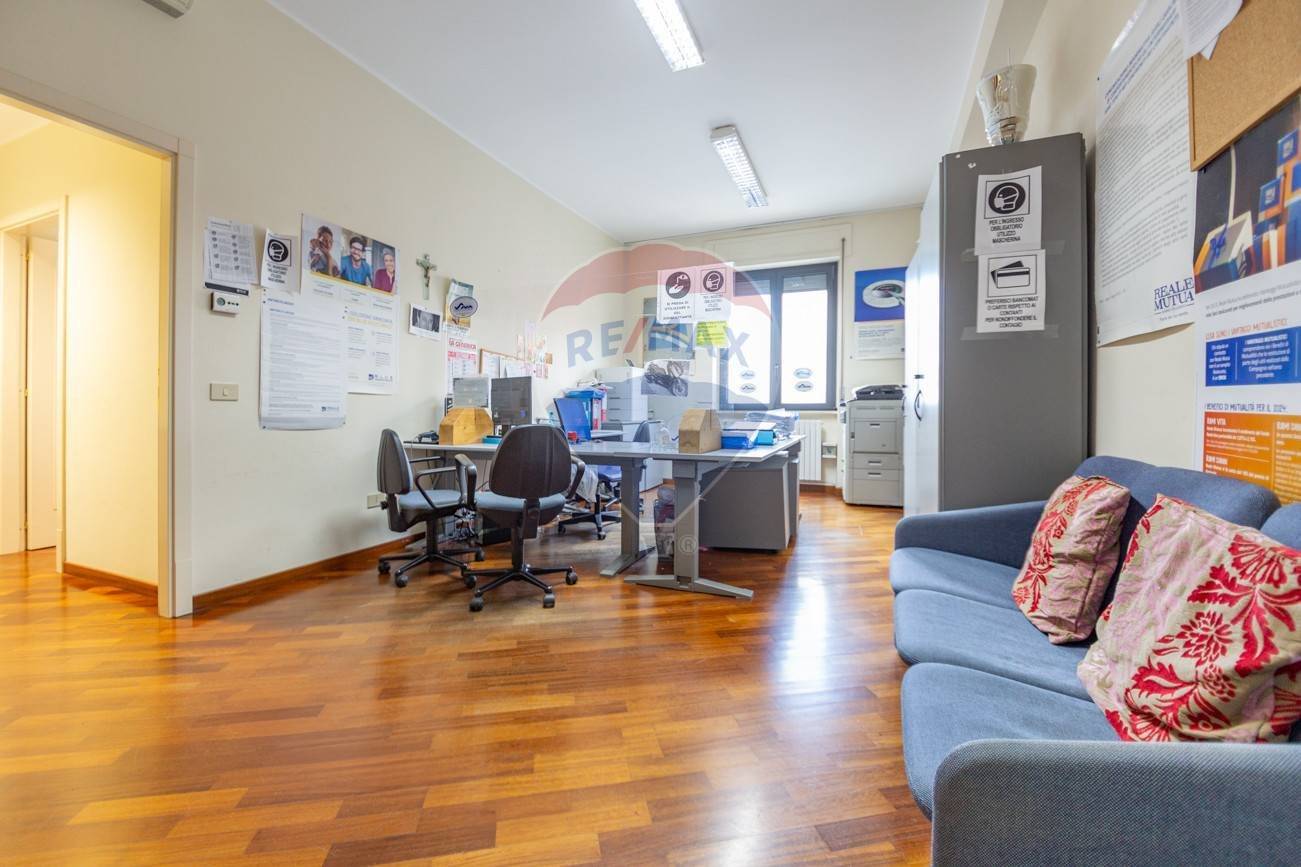 3 chambres Appartement à Chieti, Italy No. 56114