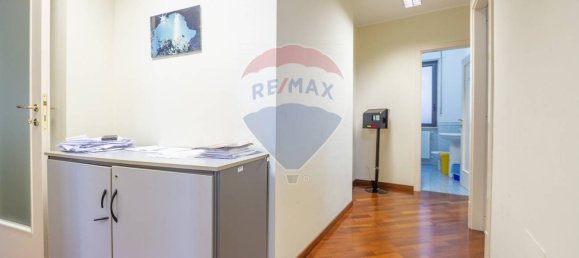 3 chambres Appartement à Chieti, Italy No. 56114 7