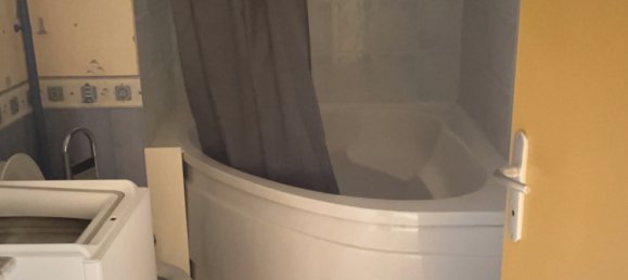 Estudio en Vierzon, France No. 159587 6