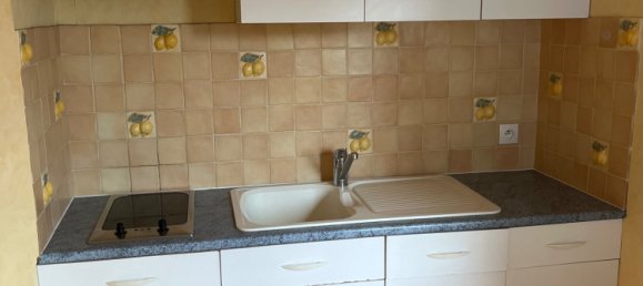 Estudio en Vierzon, France No. 159587 3